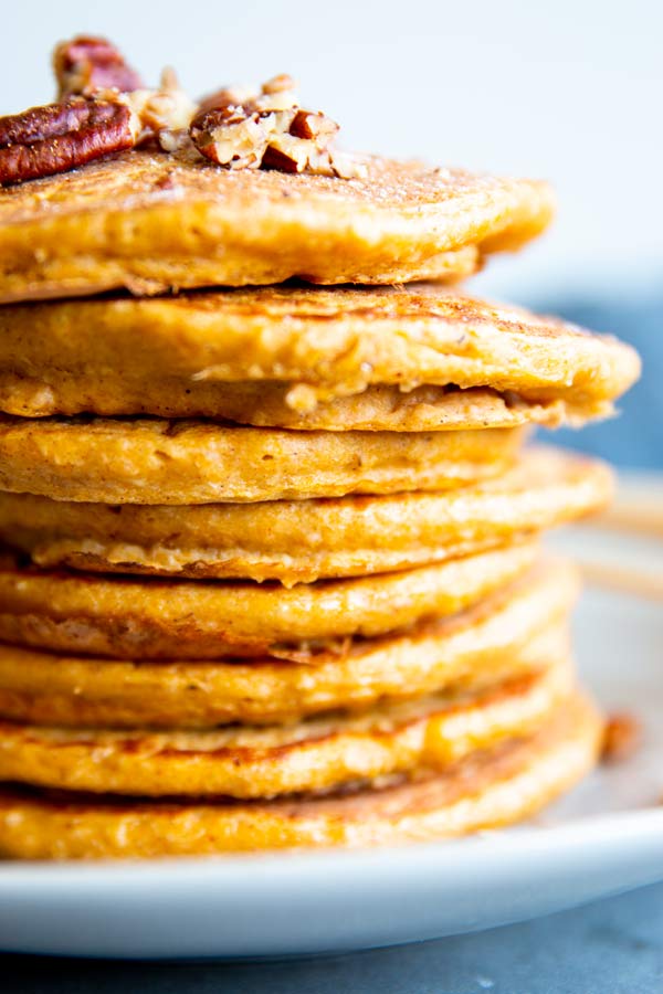 close up photo of pumpkin oatmeal pancakes